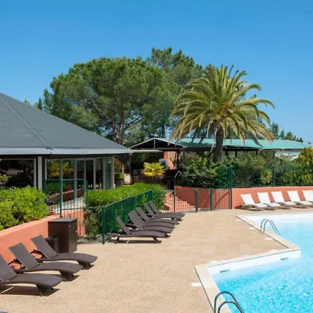 Castell'verde Aparthotel 3*