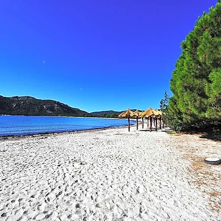 Castell'verde 3*