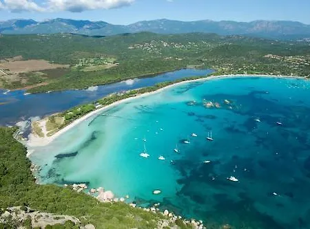Ξενοδοχείο με διαμερίσματα Castell'verde 3*
