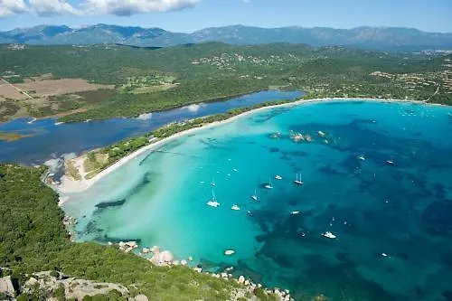 Ξενοδοχείο με διαμερίσματα Castell'verde 3*